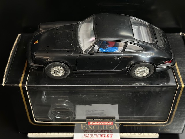 Carrera Exclusiv 1/24 Porsche 911 Black